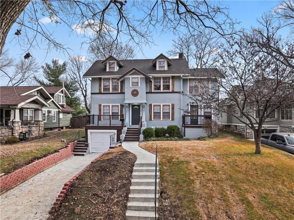 5825 Harrison Street, Kansas City, MO 64110