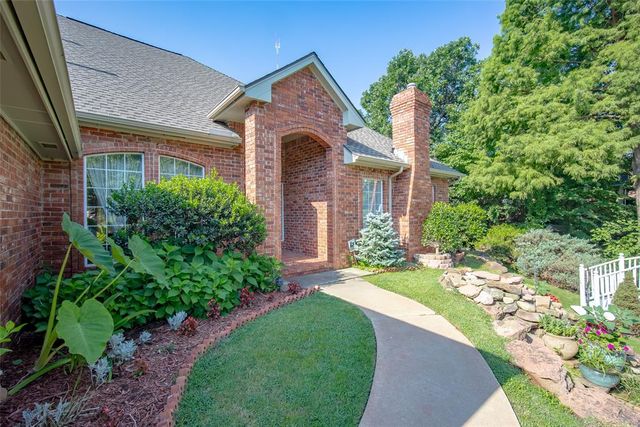 1512 Two Bridge Drive, Oklahoma City, OK 73131