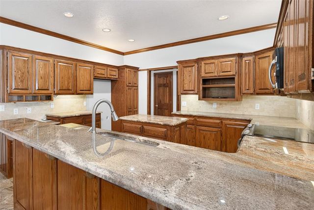 1512 Two Bridge Drive, Oklahoma City, OK 73131