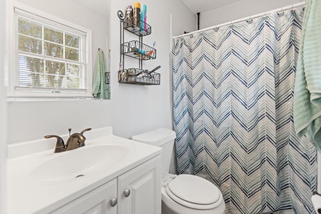 118 Bel Aire Dr, Winchester, TN 37398
