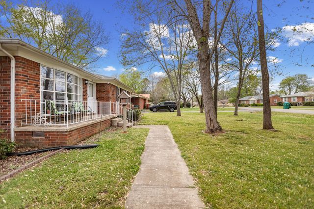 118 Bel Aire Dr, Winchester, TN 37398