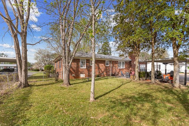 118 Bel Aire Dr, Winchester, TN 37398