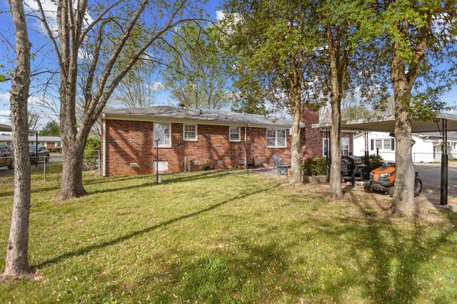 118 Bel Aire Dr, Winchester, TN 37398