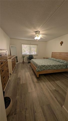 369 Lakeview Dr 101, Weston, FL 33326