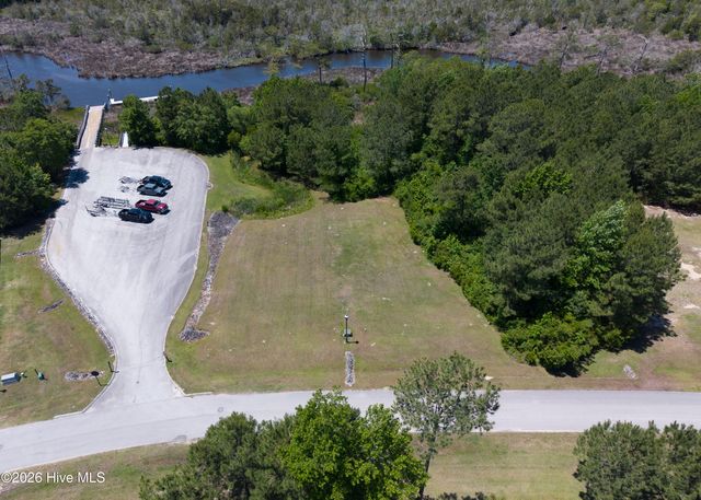 250 Kings Creek Crossing, Holly Ridge, NC 28445