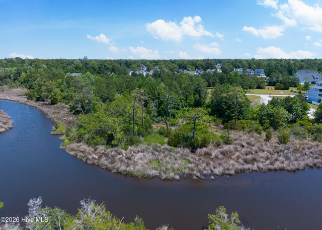 250 Kings Creek Crossing, Holly Ridge, NC 28445