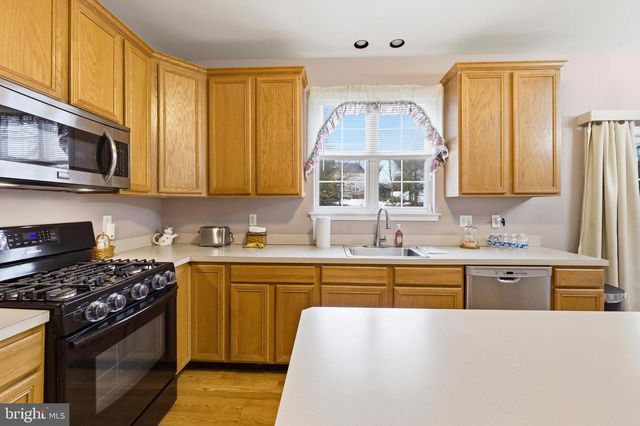 435 LONGLEAF DR, Perkasie, PA 18944