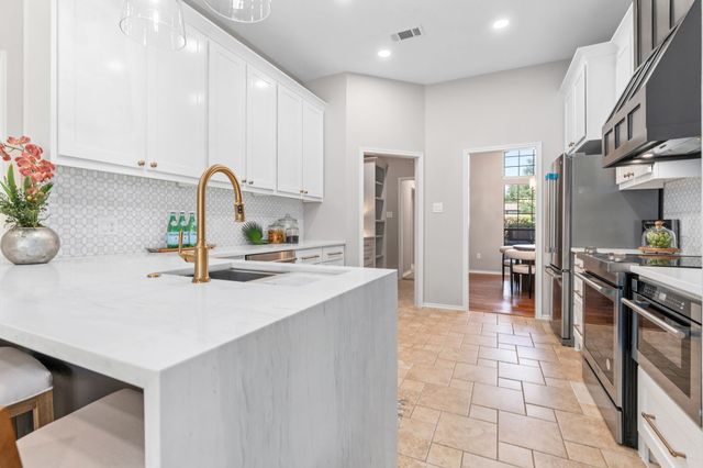 225 Hcr 3131., Hillsboro, TX 76645
