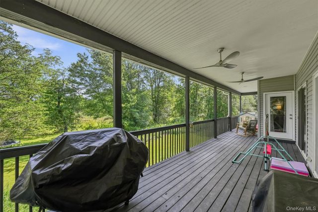 50 Hambletonian Avenue, Chester, NY 10918