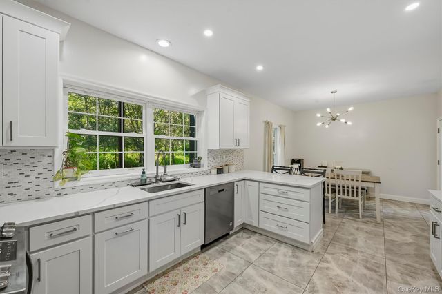 50 Hambletonian Avenue, Chester, NY 10918