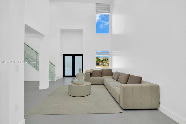 13236 SW 201st Ter, Miami, FL 33177