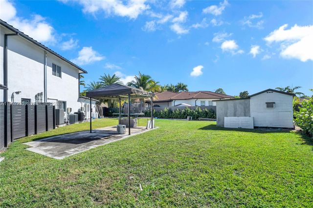 13236 SW 201st Ter, Miami, FL 33177