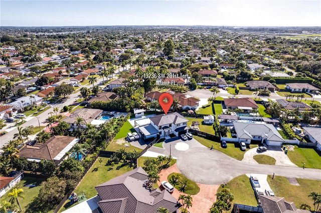 13236 SW 201st Ter, Miami, FL 33177