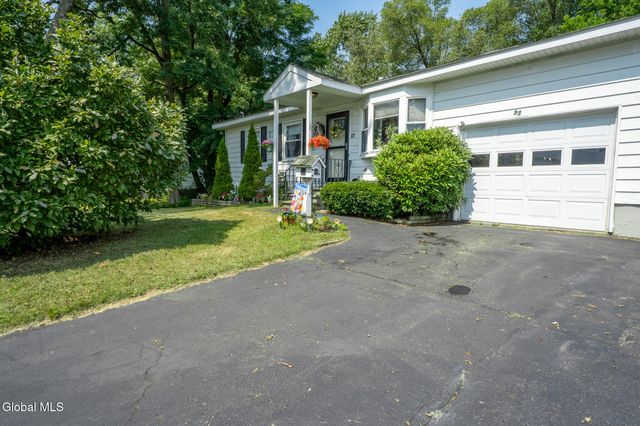 37 Linton Avenue, Colonie, NY 12205