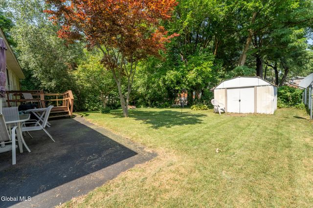 37 Linton Avenue, Colonie, NY 12205