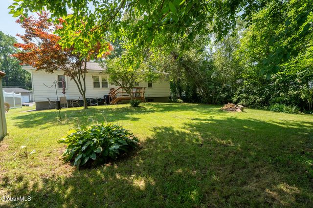 37 Linton Avenue, Colonie, NY 12205