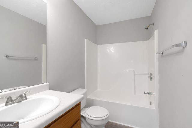 150 Spring Lake Terrace, Covington, GA 30016