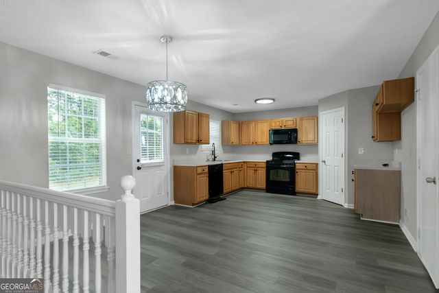150 Spring Lake Terrace, Covington, GA 30016
