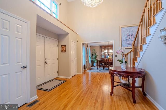 6 BUSH CT, Princeton Junction, NJ 08550