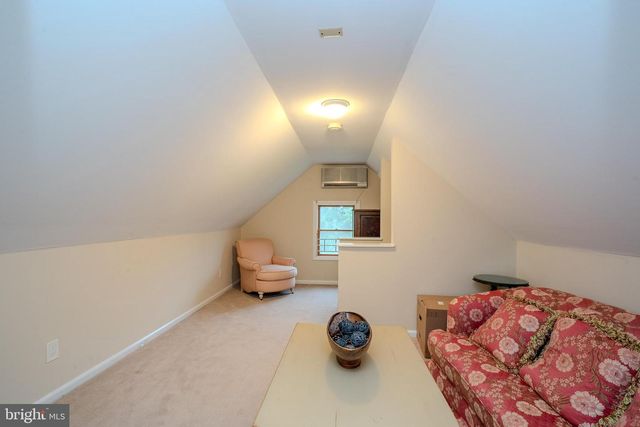 6 BUSH CT, Princeton Junction, NJ 08550