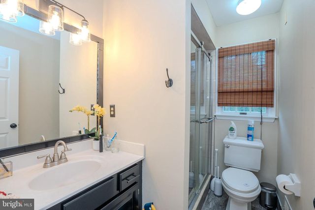 6 BUSH CT, Princeton Junction, NJ 08550