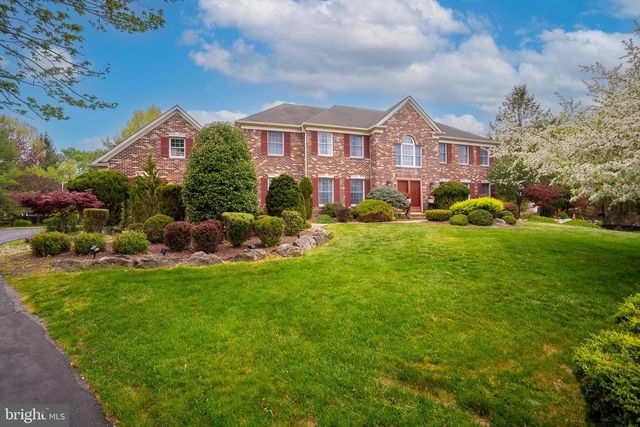 6 BUSH CT, Princeton Junction, NJ 08550