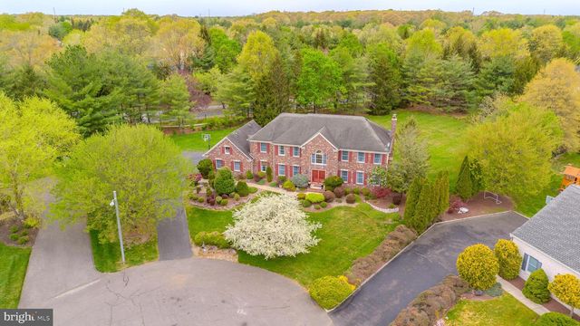 6 BUSH CT, Princeton Junction, NJ 08550