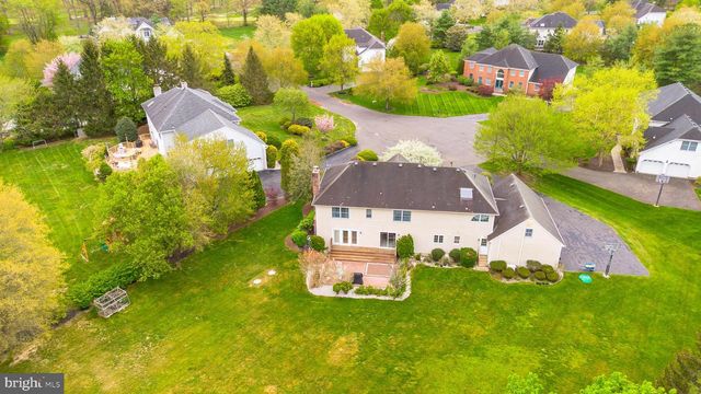 6 BUSH CT, Princeton Junction, NJ 08550