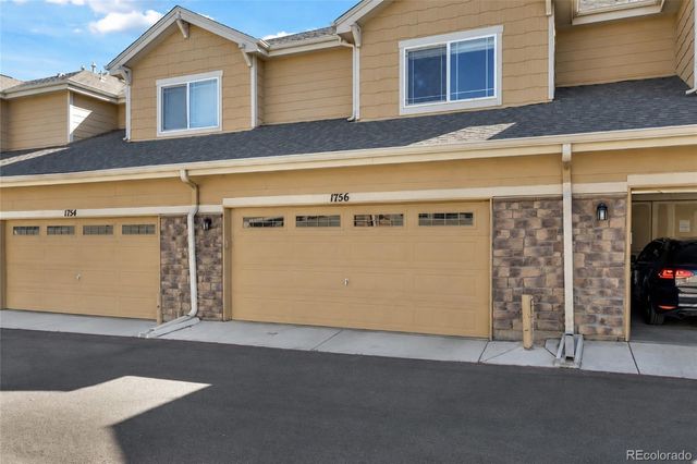 1756 S Buchanan Circle, Aurora, CO 80018