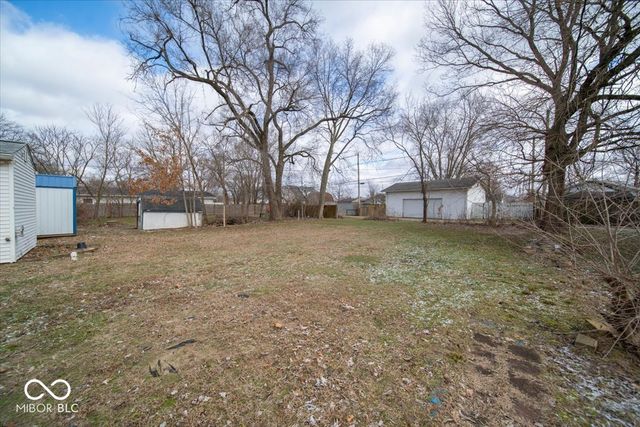 4993 Vance, Columbus, IN 47201