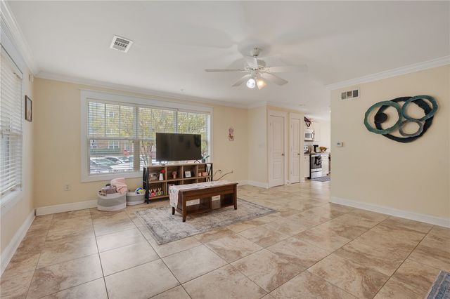 1725 Harvey Mitchell Parkway S 1911, College Station, TX 77840