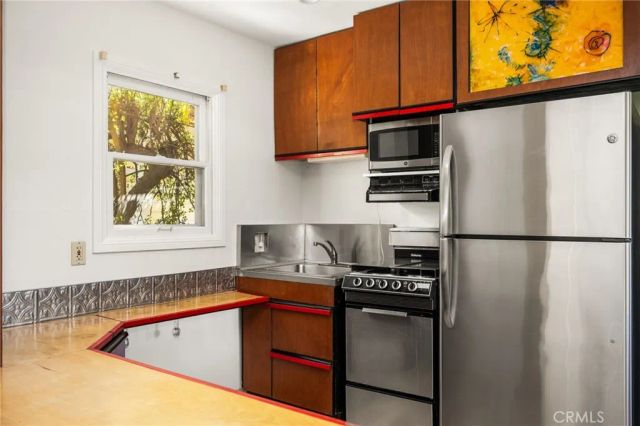 349 N Pine, Orange, CA 92866