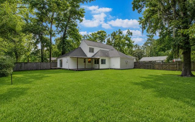 2554 River Ridge, Woodloch, TX 77385