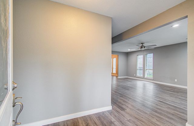2554 River Ridge, Woodloch, TX 77385