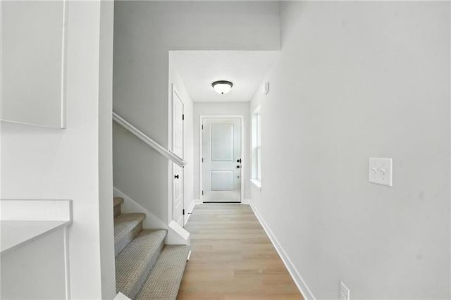 1333 S 4th Street E, Louisburg, KS 66053