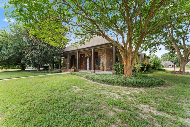 9806 Sedgewick Ct, Saint George, LA 70809