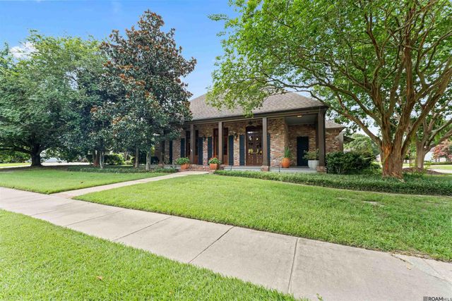 9806 Sedgewick Ct, Saint George, LA 70809