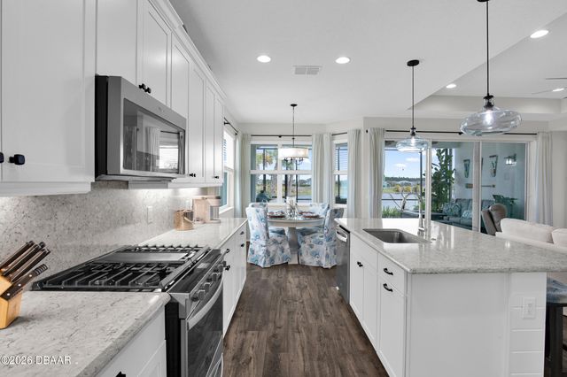 128 Red Lighthouse Point, Daytona Beach, FL 32124