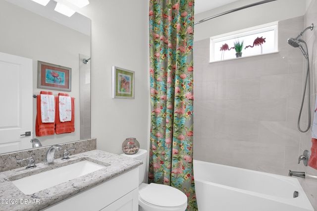 128 Red Lighthouse Point, Daytona Beach, FL 32124