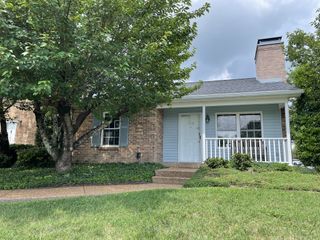152 Cumberland Trce, Nashville, TN 37214