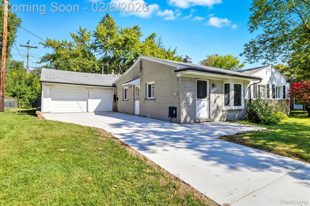 3168 HERBELL Drive, Waterford Charter Township, MI 48328