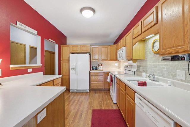 5672 Ambrosia Terrace, Mcfarland, WI 53558