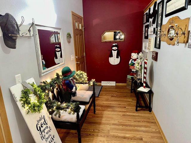 5672 Ambrosia Terrace, Mcfarland, WI 53558