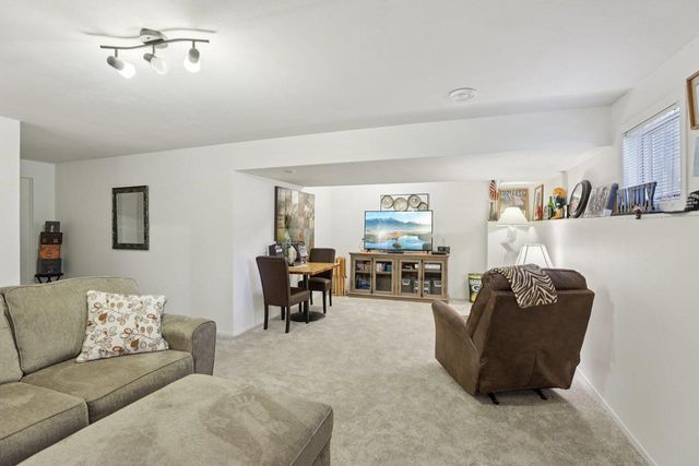 5672 Ambrosia Terrace, Mcfarland, WI 53558