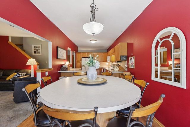 5672 Ambrosia Terrace, Mcfarland, WI 53558