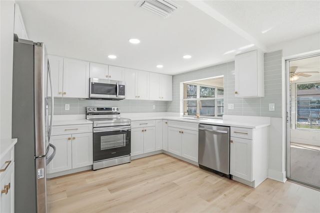 7846 WALLABA LANE, New Port Richey, FL 34653