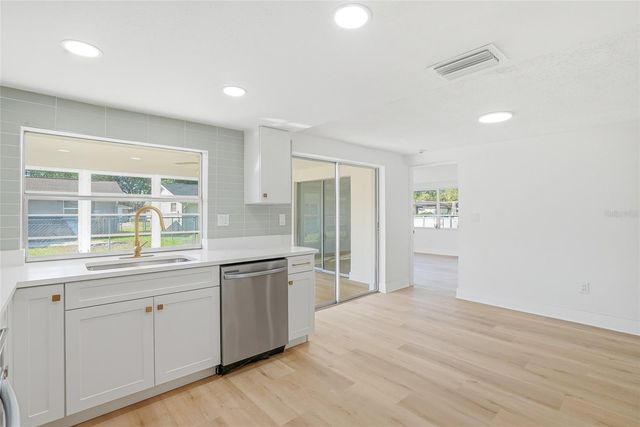 7846 WALLABA LANE, New Port Richey, FL 34653