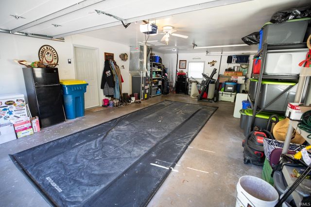 9774 Sycamore Road, Plymouth, IN 46563