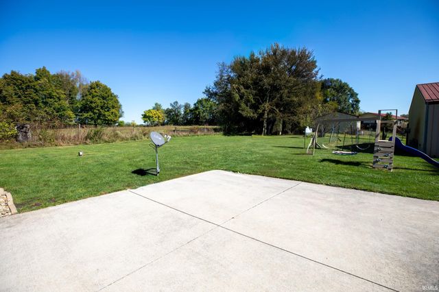 9774 Sycamore Road, Plymouth, IN 46563