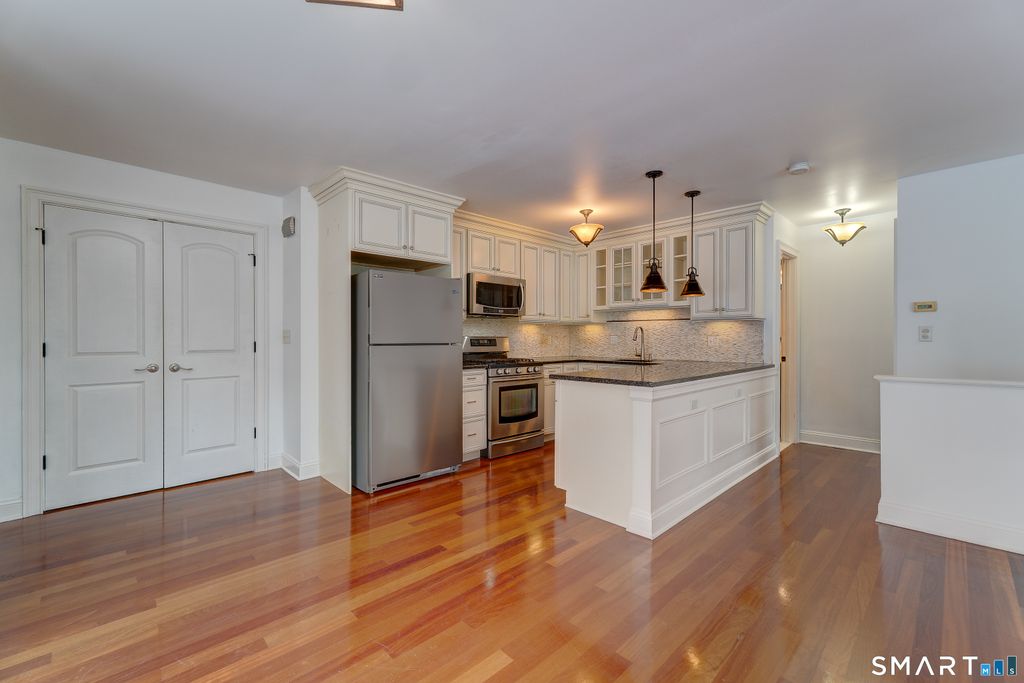 675 Townsend Avenue 152, New Haven, CT 06512